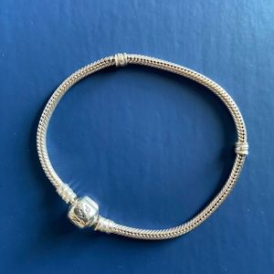 Pandora charm bracelet. Sterling silver.